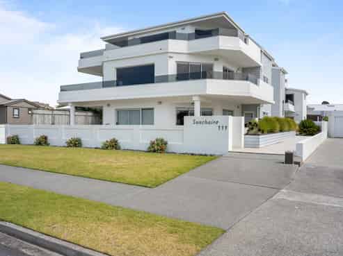 4/111 Hunt Road, Whangamata