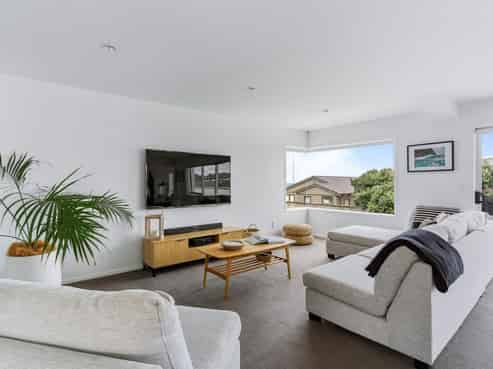 4/111 Hunt Road, Whangamata