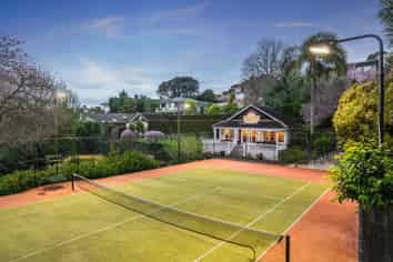 6 Garden Road, Remuera