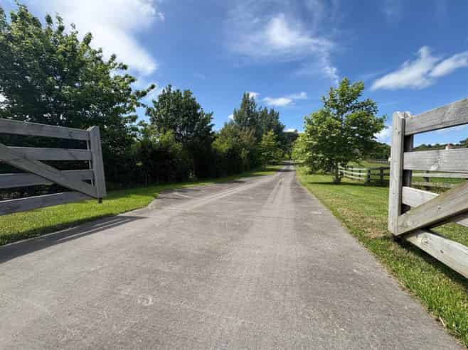  30 Sunnyside Road, Coatesville