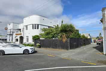 Land, Building, Lifestyle and Income!!