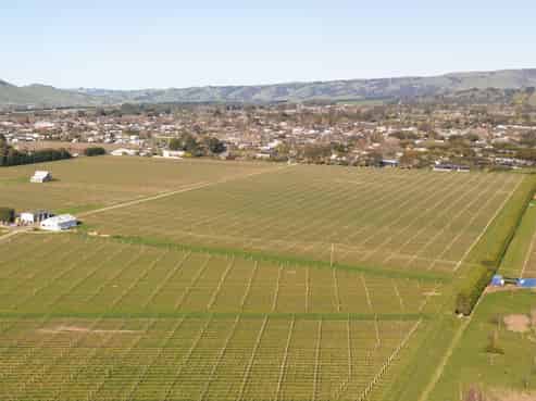 68 Weld Street, Martinborough