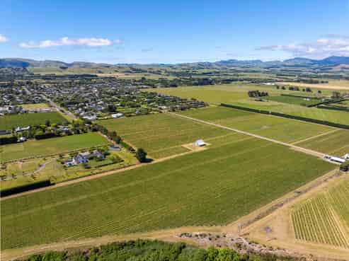 68 Weld Street, Martinborough