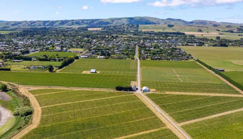 68 Weld Street, Martinborough