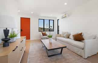 11 Huru Road, Flat Bush