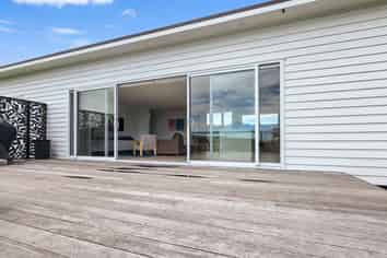 24 Rawinia Place, Te Kaha