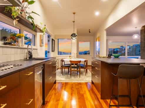 42 Lohia Street, Khandallah