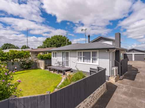 506 Huia Street, Camberley