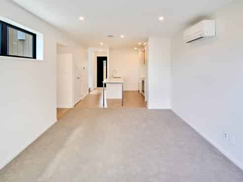 17/10 Pascoe Avenue, Paremata