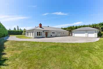 759 Springbank Road, Cust