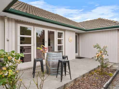 23 Fairmile Place, Russley