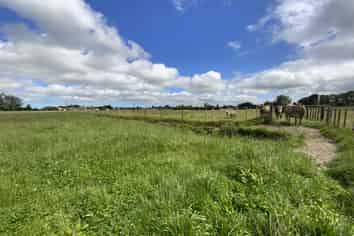 167 Gladstone Road, Levin