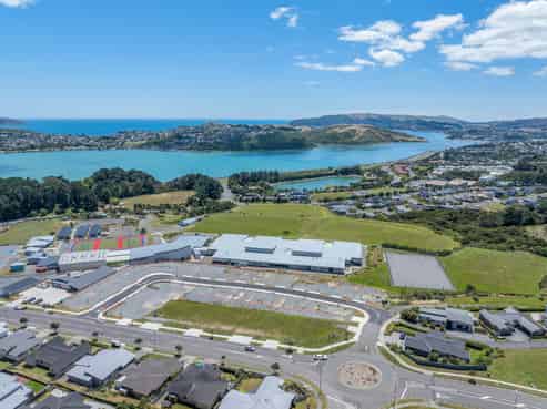 Lots 1-44 The Crest, Aotea