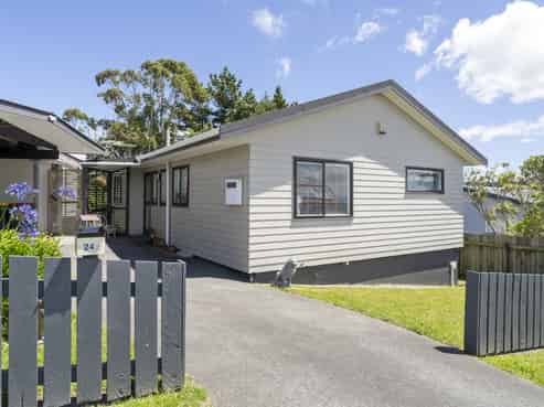 24 Jasmine Grove, Maungaraki