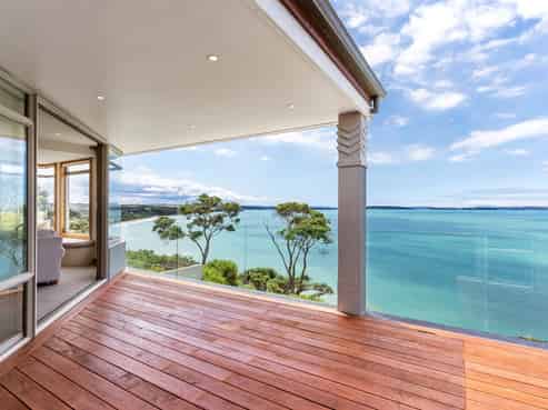 32 Cliff Road, Torbay