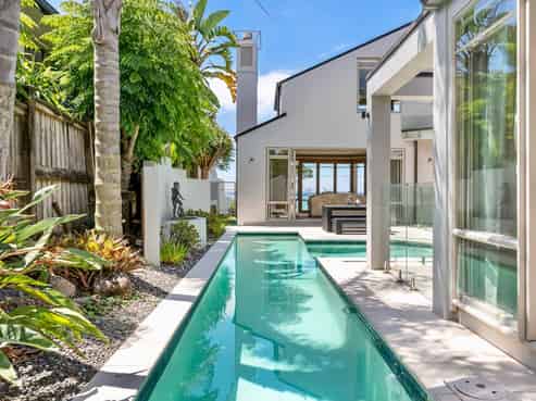 32 Cliff Road, Torbay