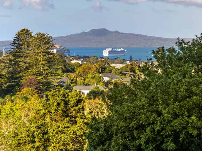 2C/75 Owens Road, Epsom