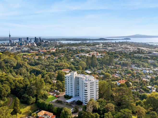 2C/75 Owens Road, Epsom