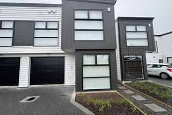 4/20 Luke Street, Otahuhu