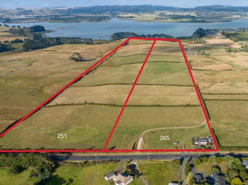 265 Glenbrook Beach Road, Glenbrook