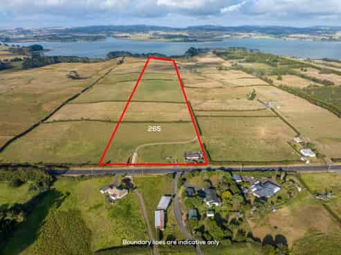 265 Glenbrook Beach Road, Glenbrook