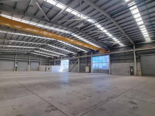 Warehouse with 5T Gantry Crane