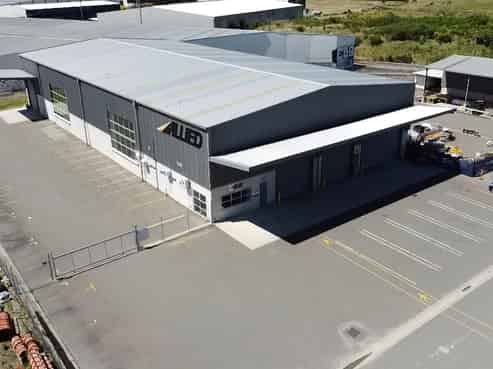 Warehouse with 5T Gantry Crane