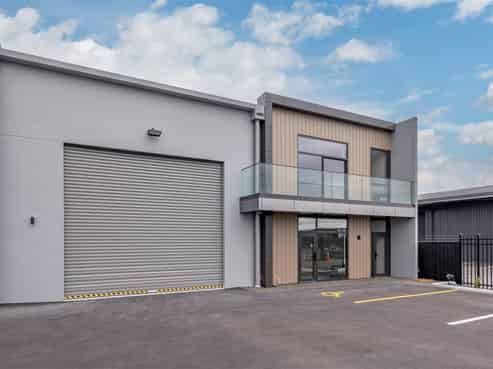 Exceptional Workshop/Warehouse