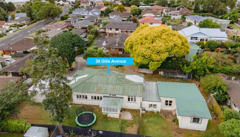 38 Gills Ave, Papakura