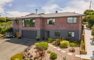 55 Barnes Street, Glenwood