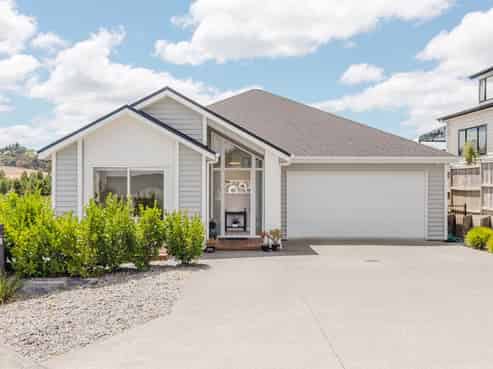6 Tendril Court, Orewa