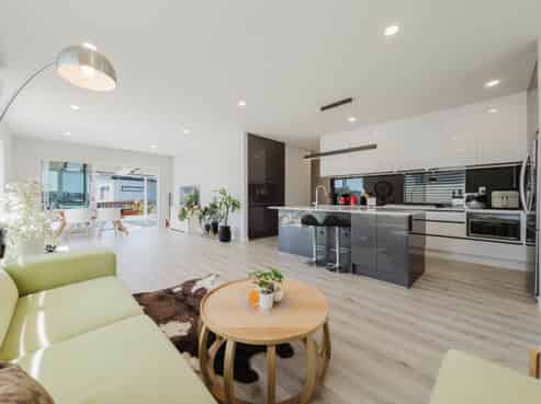 6 Tendril Court, Orewa