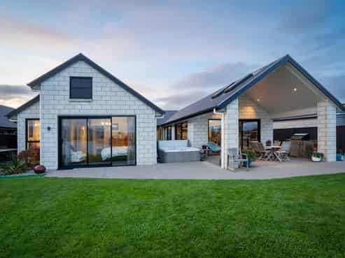 124 Rangatira Road, Cambridge