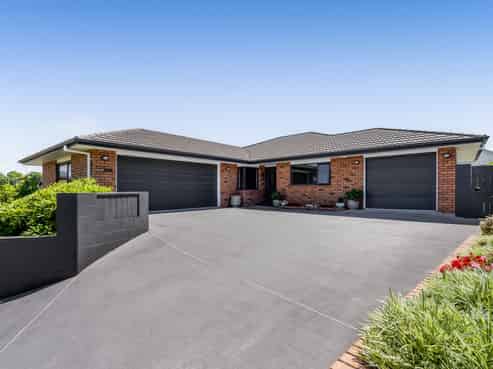 32B Ainslee Street, Highlands Park