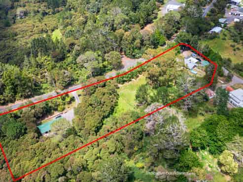 115 Mcentee Road, Waitakere