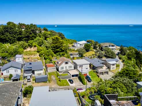 170a Severn Street, Island Bay