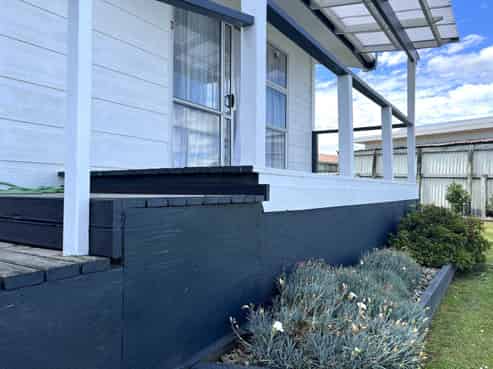 8 McCallum Street, Dannevirke