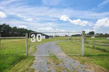 30 Taylor Road East, Makarewa
