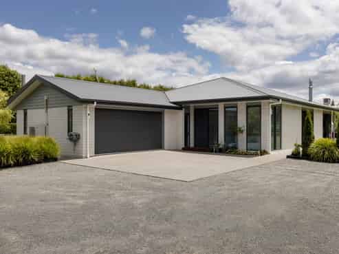 30A Laurel Drive, Whakamarama