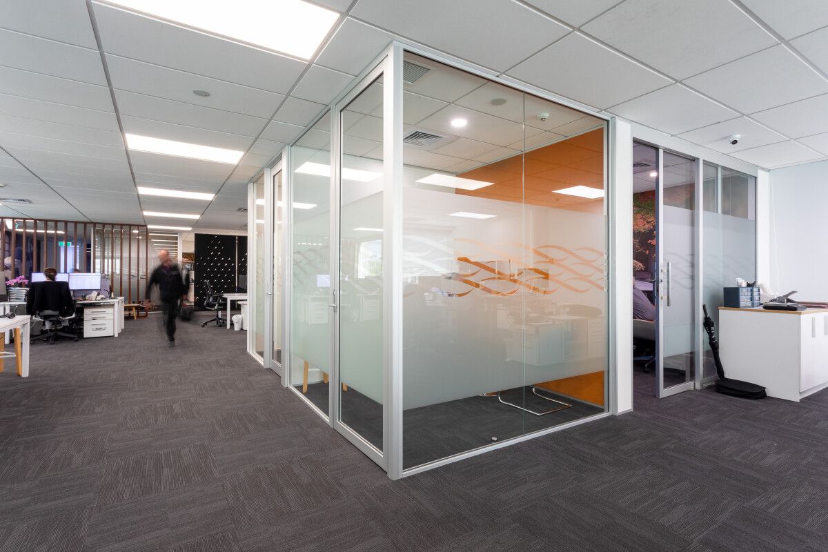 Fully Fitted Turnkey Office - Aanzicht 2