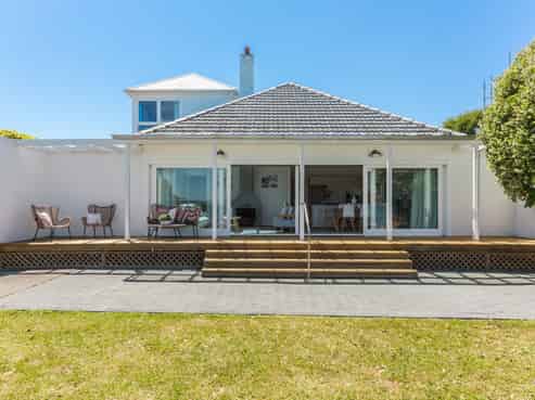 20 Steyne Avenue, Plimmerton