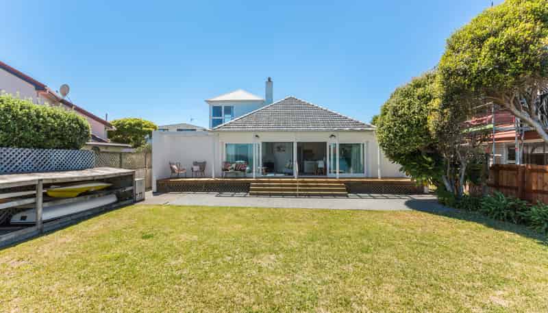 20 Steyne Avenue, Plimmerton