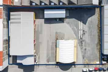 Large Industrial Shed and Yard