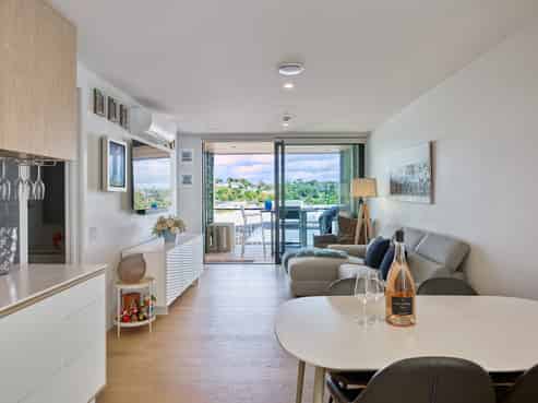 309/32 Anzac Road, Browns Bay