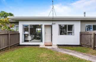 2/174 Birkdale Road, Birkdale