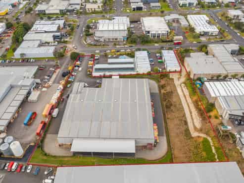 Highly functional industrial facility with scale