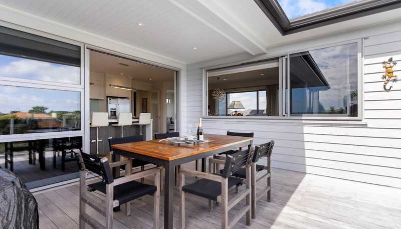 36 Pine Harbour Parade, Beachlands