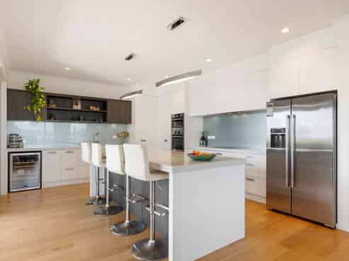 36 Pine Harbour Parade, Beachlands