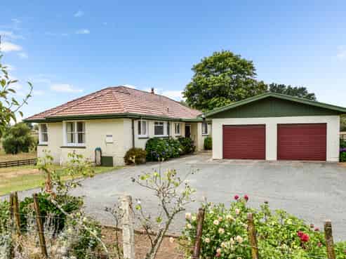 62 Fletcher Road, Ngahinapouri