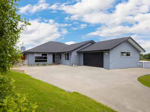 138 Greer Court, Bunnythorpe
